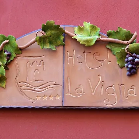 'la Vigna' 4* פרוסידה