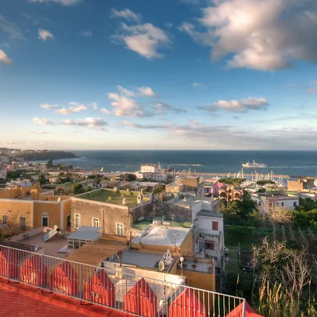 'la Vigna' Hotel Procida